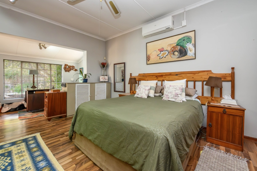 4 Bedroom Property for Sale in Vanes Estate Eastern Cape